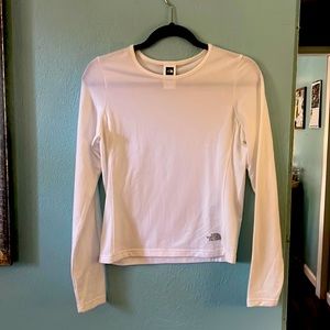 North Face Vapor Wick Long Sleeve